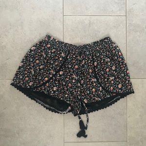 American Eagle summer collection shorts